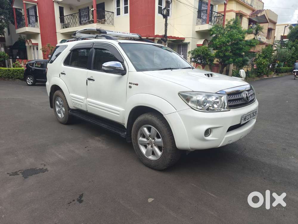 Toyota Fortuner 3.0 4x4 Manual, 2012, Diesel