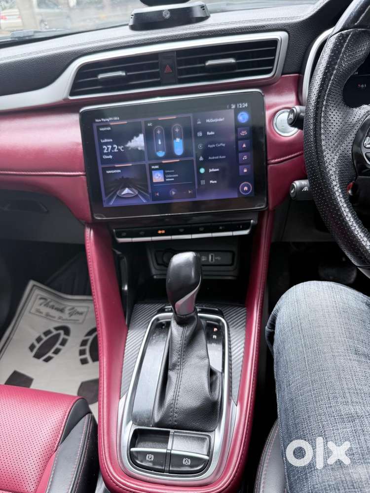 Mg Astor 1.5 Savvy Cvt S Red, 2022, Petrol