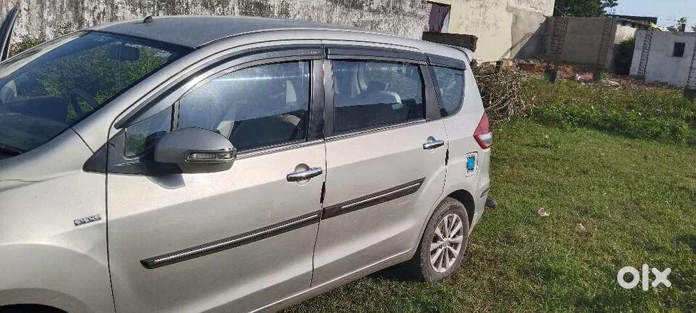 Maruti Suzuki Ertiga Zdi 2015