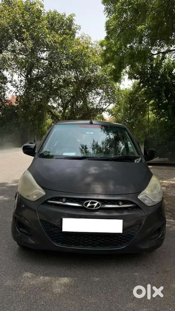 Hyundai I10 2012 Petrol+cng On Paper, 98730 Km Driven