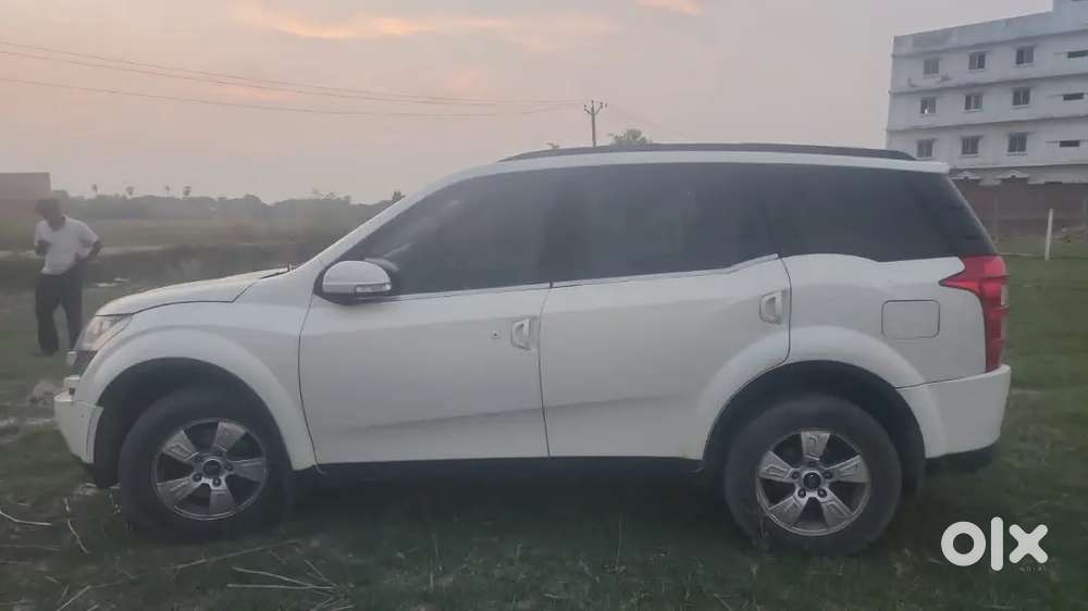 Mahindra Xuv500 2015 Diesel 96850 Km Driven