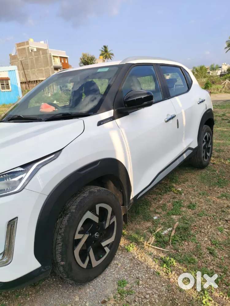 Nissan Magnite 2024 Petrol Well Maintained