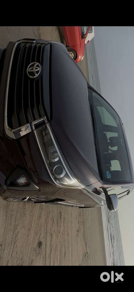 Toyota Innova Crysta Zx 2.4 Diesel 7 Seater, 2021, Diesel