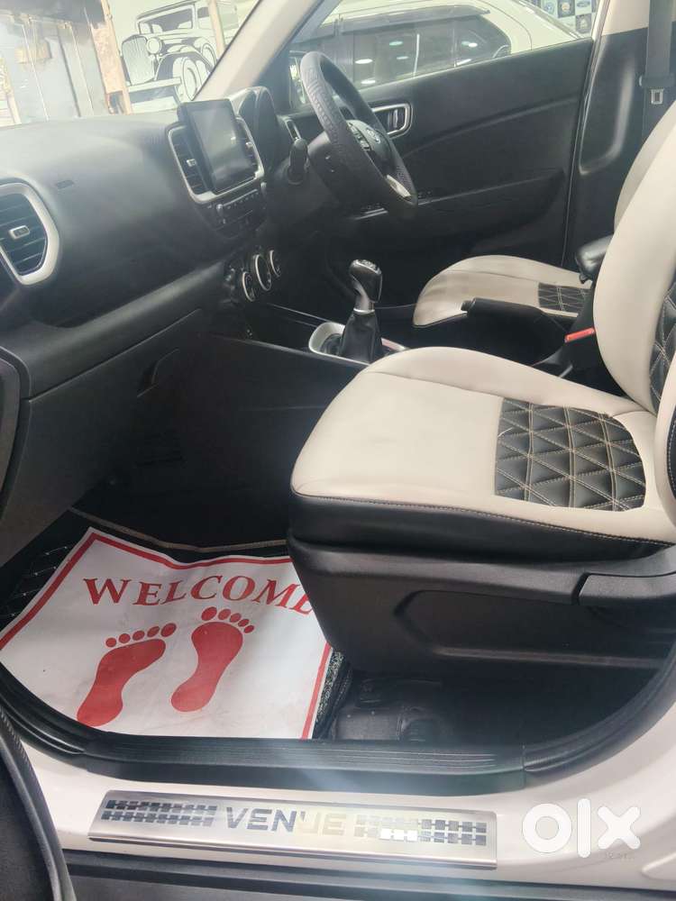 Hyundai Venue Sx, 2020, Petrol