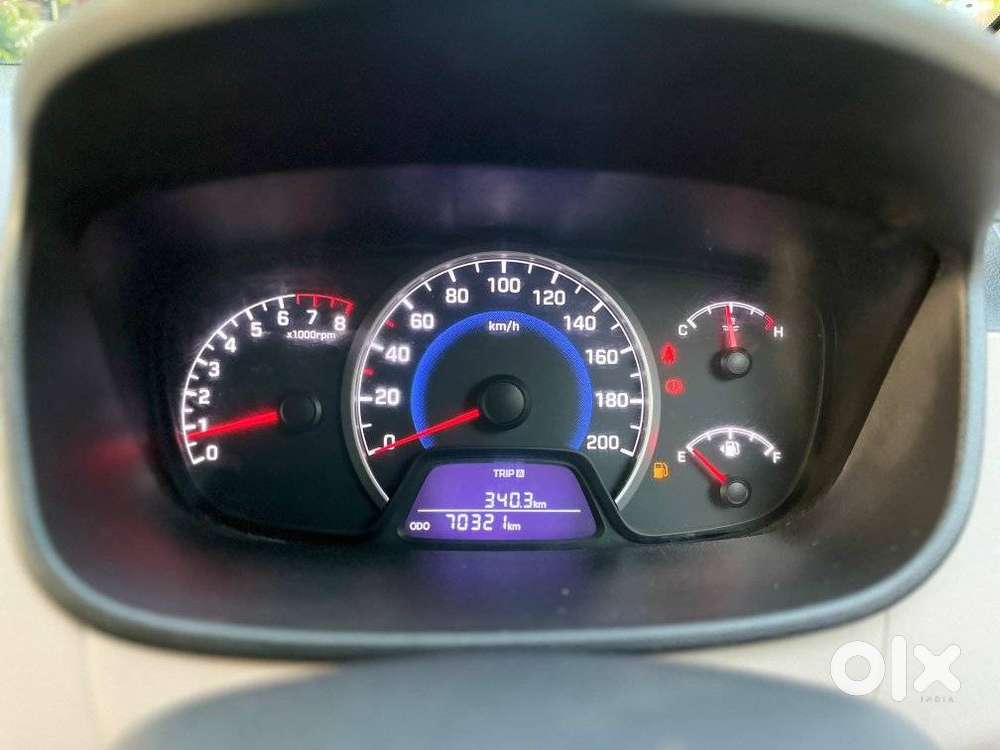Hyundai Grand I10 2016-2017 Crdi Magna, 2017, Petrol