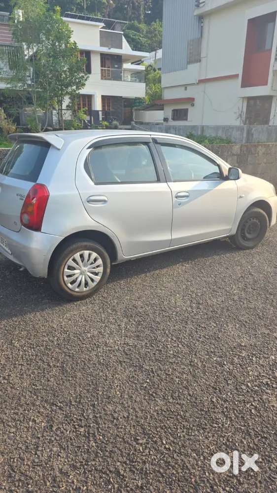 Toyota Etios Liva 2012