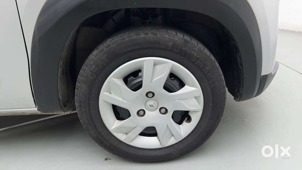 Renault Kwid 1.0 Rxt Amt, 2024, Petrol