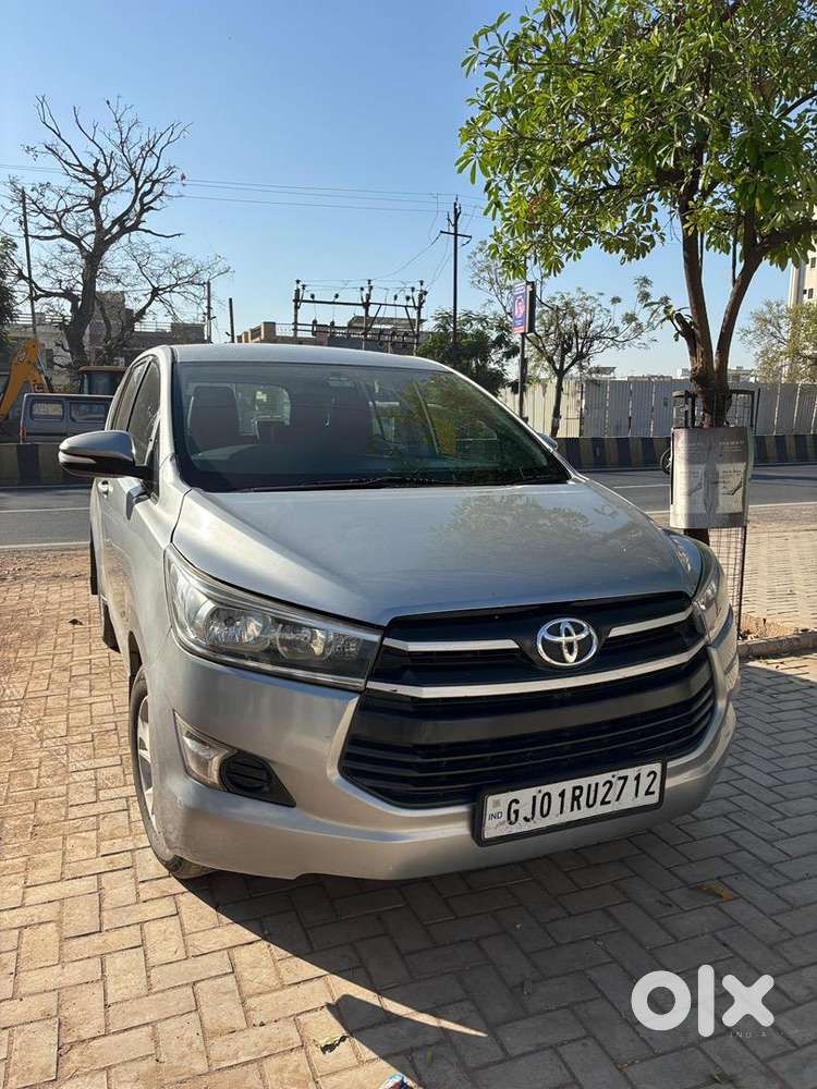 Toyota Innova Crysta 2016 Diesel Well Maintained