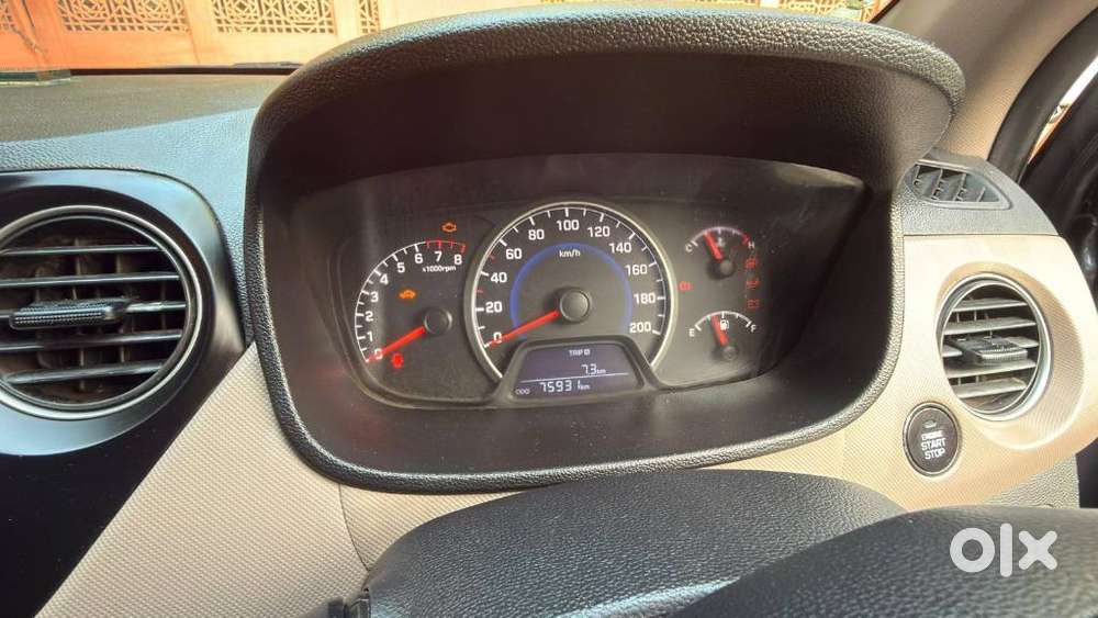 Hyundai Grand I10 2013-2016 Asta, 2014, Petrol