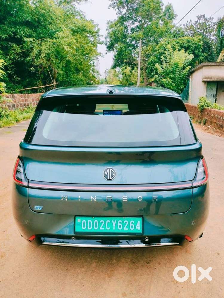 Mg Windsor Ev Essence, 2024, Electric