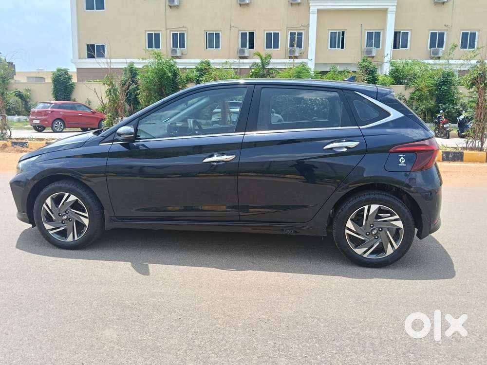 Hyundai New I20 1.2 Asta (o) Mt, 2023, Petrol