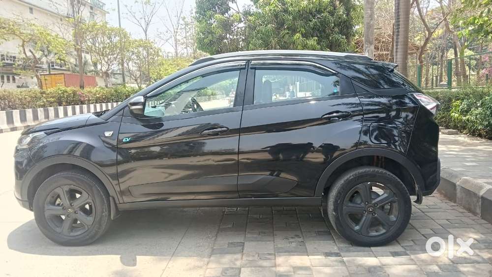 Tata Nexon Ev Xz Plus Dark Edition, 2022, Electric