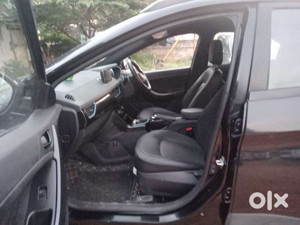 Tata Nexon Ev Xz Plus Dark Edition, 2022, Electric