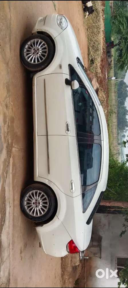 Fiat Linea 1.4 Jet 2012