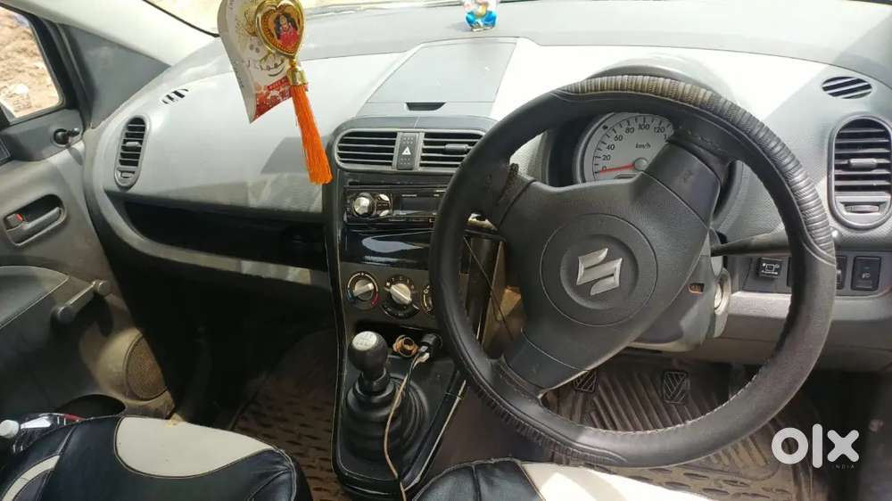 Maruti Suzuki Ritz Lxi 2017 (petrol+cng Fitting Outside On Paper Pass)