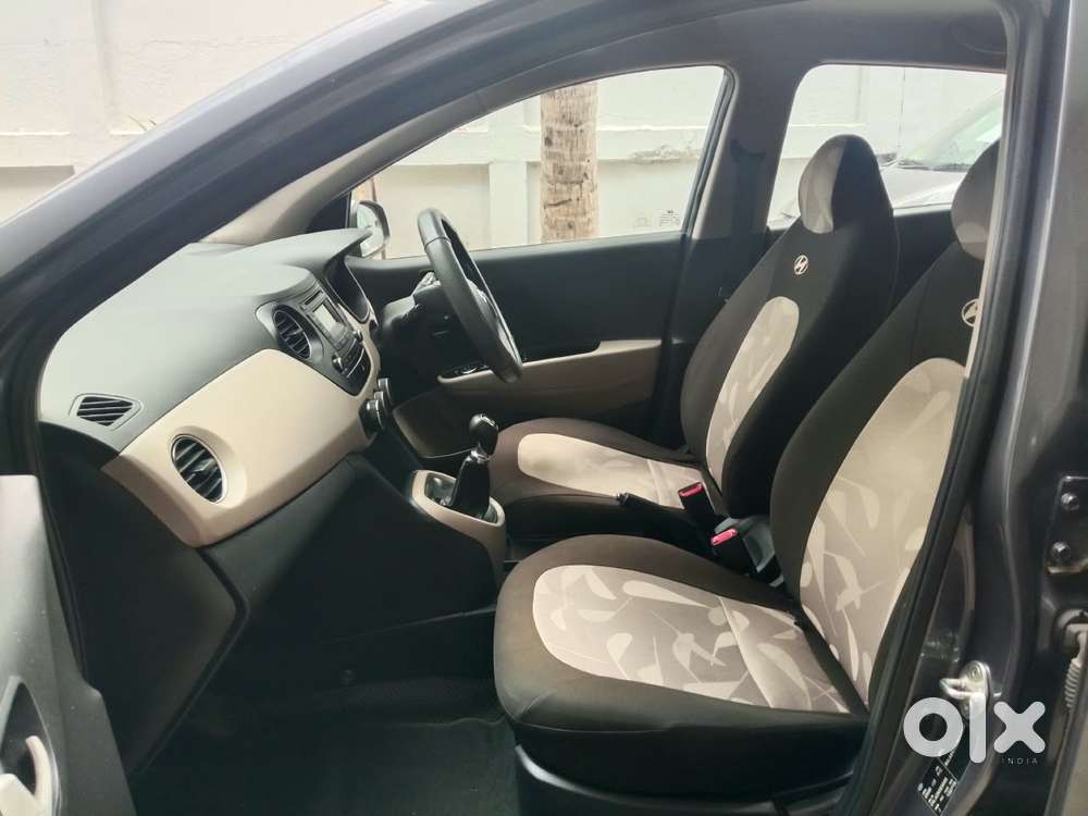 Hyundai Grand I10 Sportz, 2014, Petrol