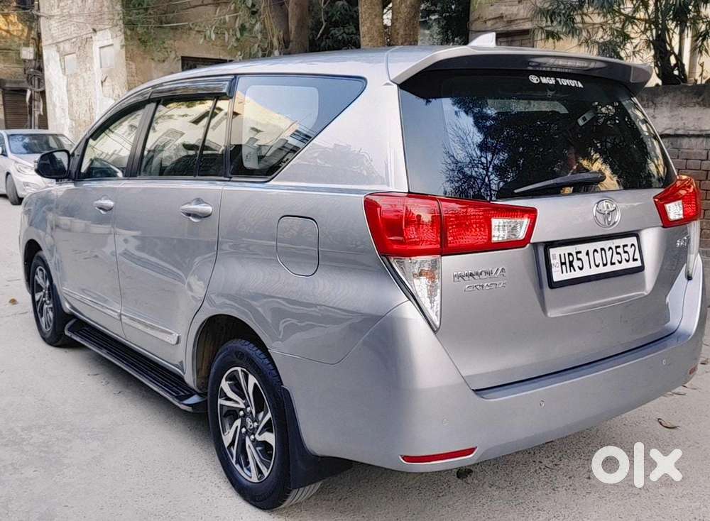 Toyota Innova Crysta 2.4 G Mt, 2021, Diesel
