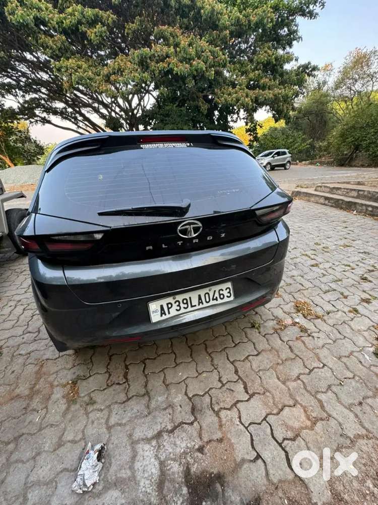 Tata Altroz Xz