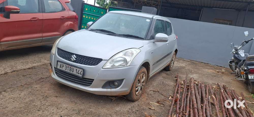 Maruti Suzuki Swift Dzire Amt Vdi, 2010, Diesel