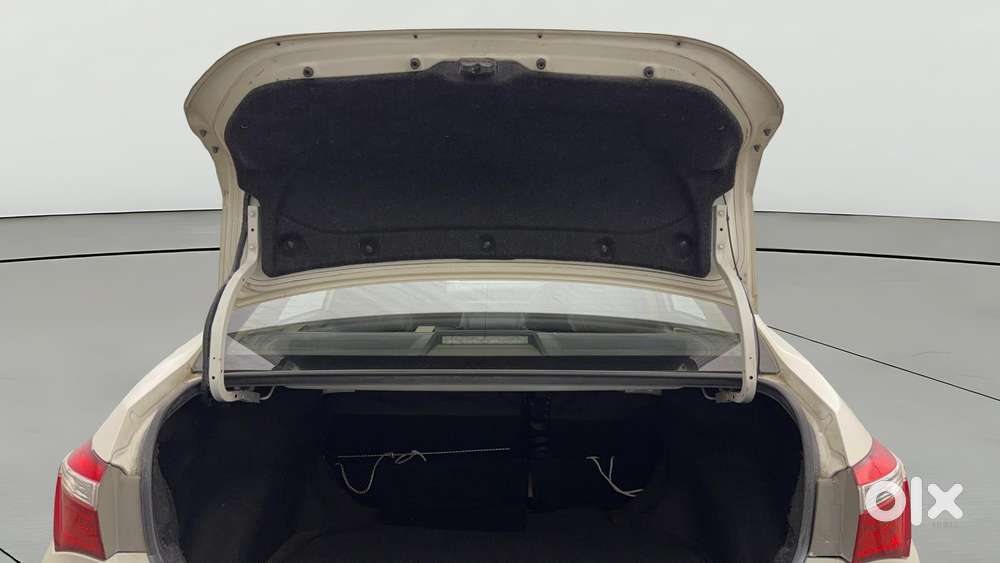 Toyota Corolla Altis 2013-2017 G Mt, 2015, Petrol