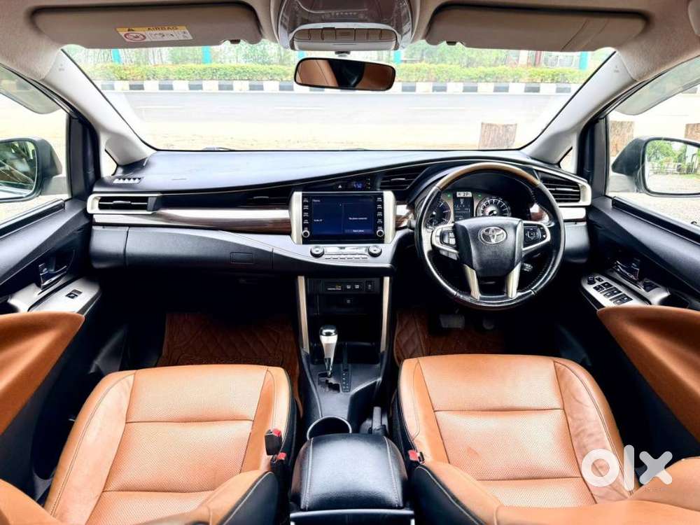 Toyota Innova Crysta 2.8z Automatic, 2021, Diesel