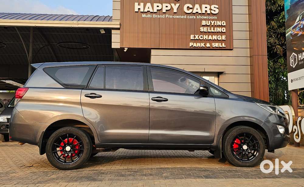 Toyota Innova Crysta G 8 Str, 2016, Diesel