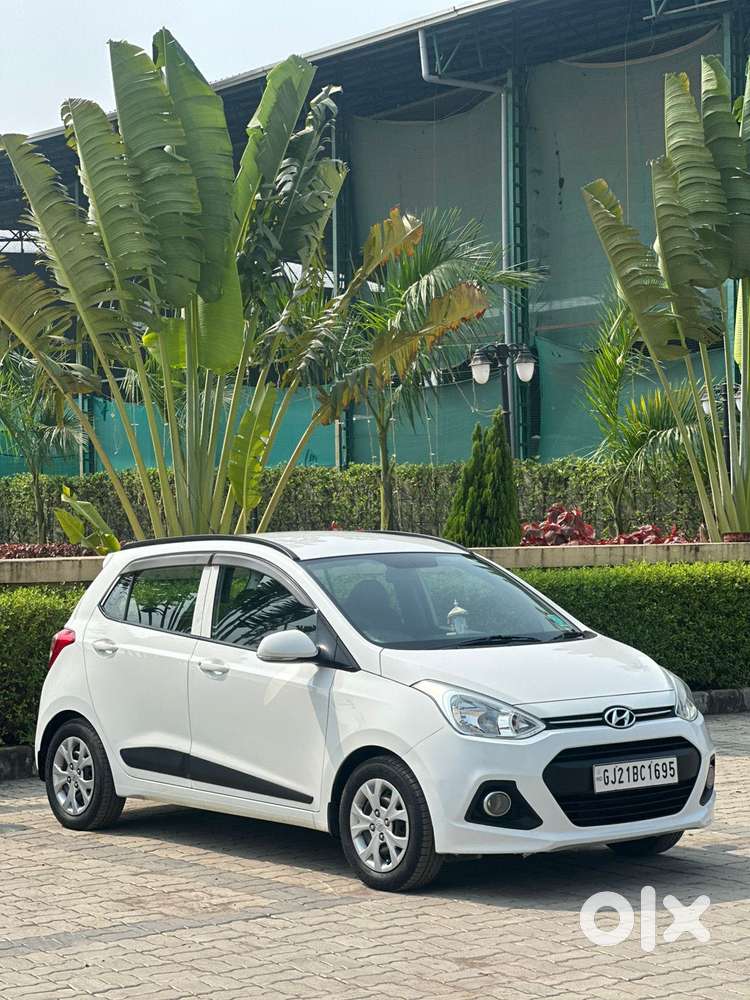 Hyundai I10 Sportz 1.2 Kappa2, 2016, Cng & Hybrids
