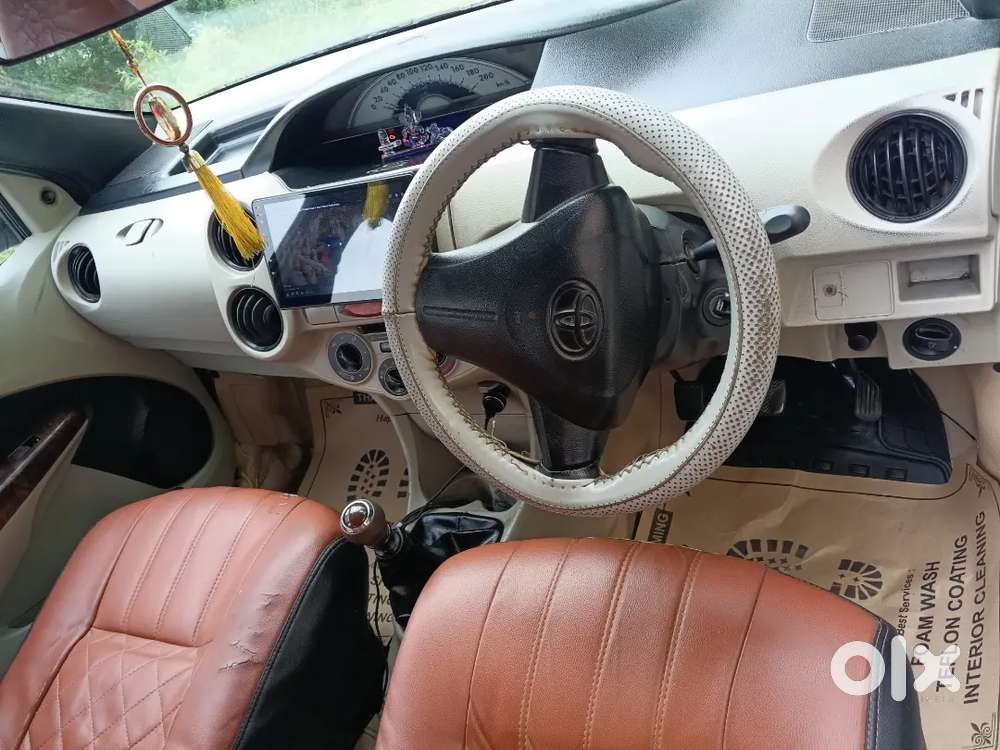 Toyota Etios Xclusive 2013