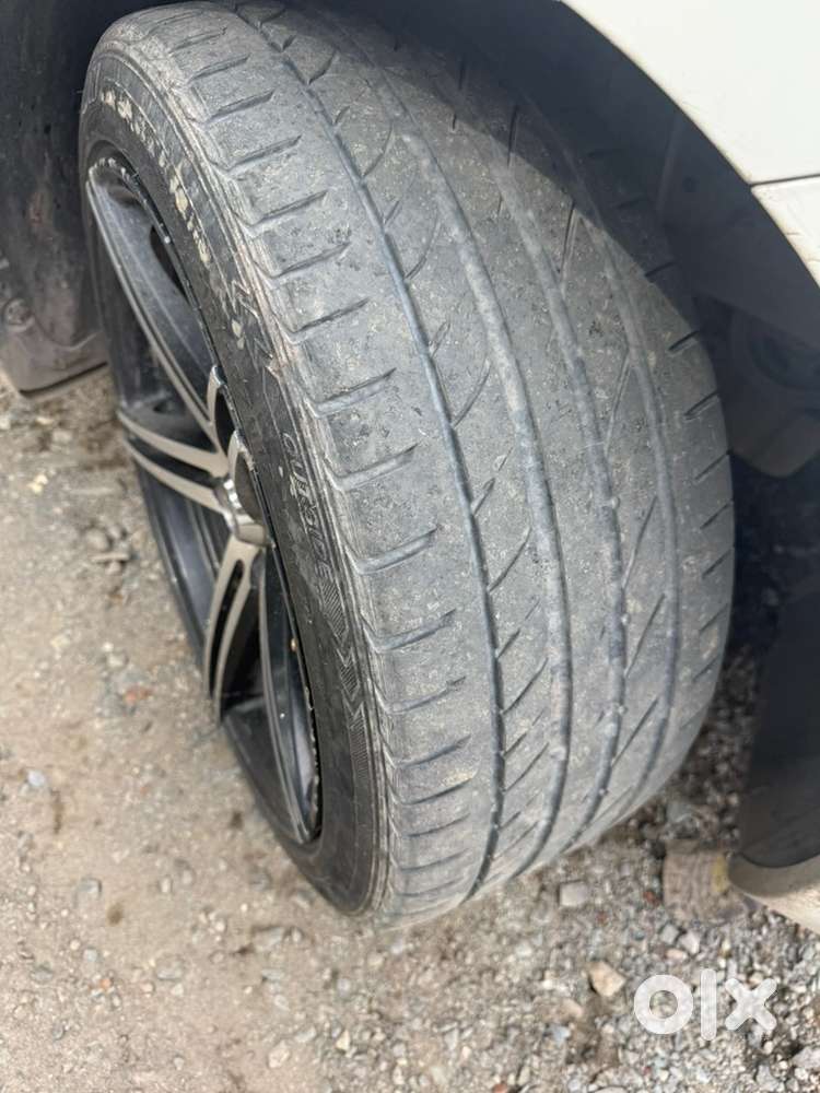 Maruti Suzuki Swift 2018 Petrol 97000 Km Driven