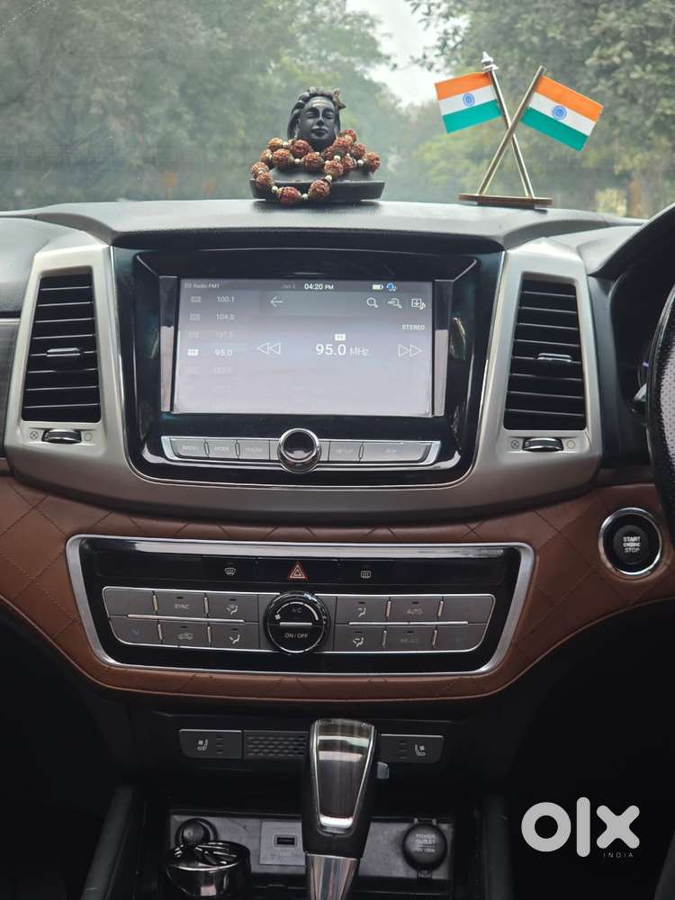 Mahindra Alturas G4 4x4 At, 2020, Diesel