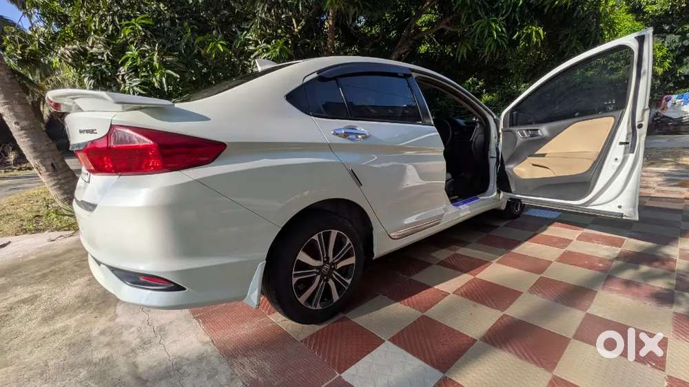 Honda City V Petrol 2018