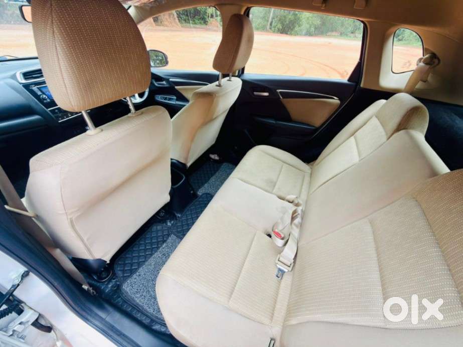 Honda Jazz V Cvt, 2017, Petrol