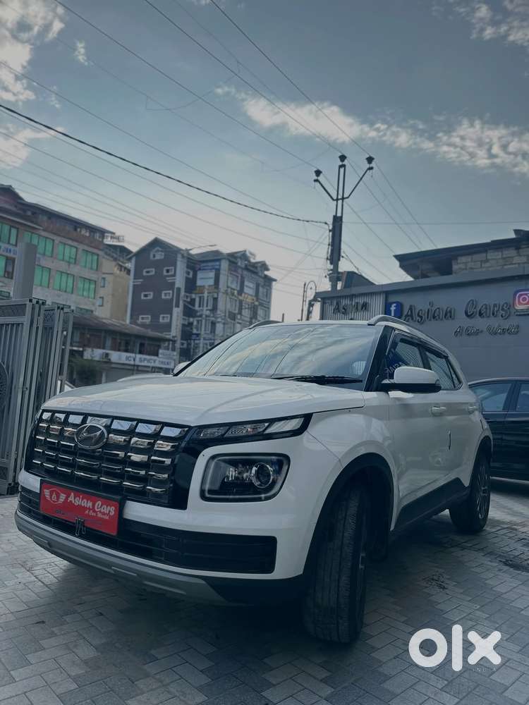 Hyundai Venue Sx Mt, 2022, Diesel
