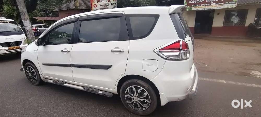 Maruti Suzuki Ertiga 2013 Vdi Anniversary Edition