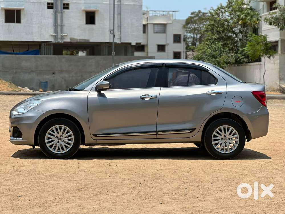 Maruti Suzuki Swift Dzire 1.3 Zxi, 2022, Petrol