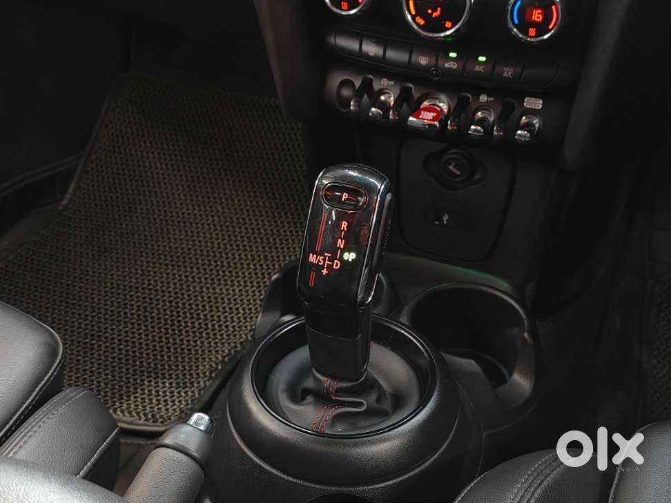 Mini Cooper 3 Door John Works, 2020, Petrol