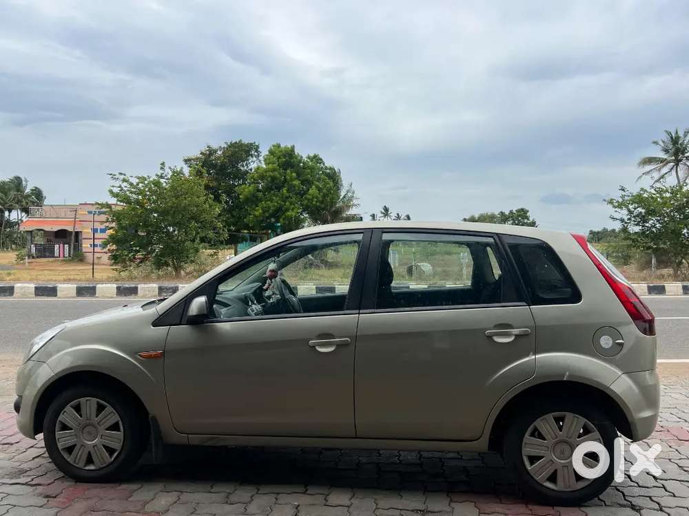 Ford Figo Zxi 2010 Petrol
