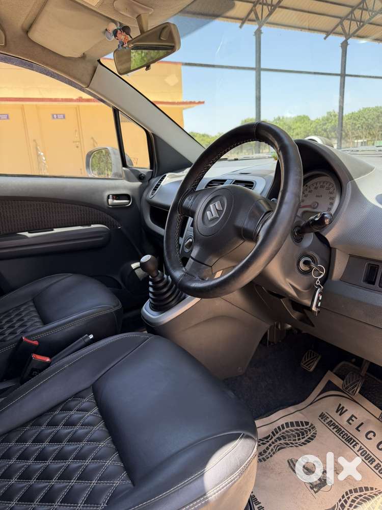 Maruti Suzuki Ritz Vxi Abs, 2014, Petrol