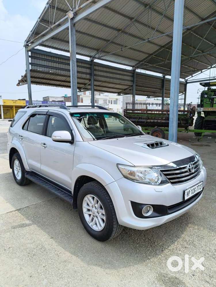 Toyota Fortuner 4x4 Mt, 2015, Diesel