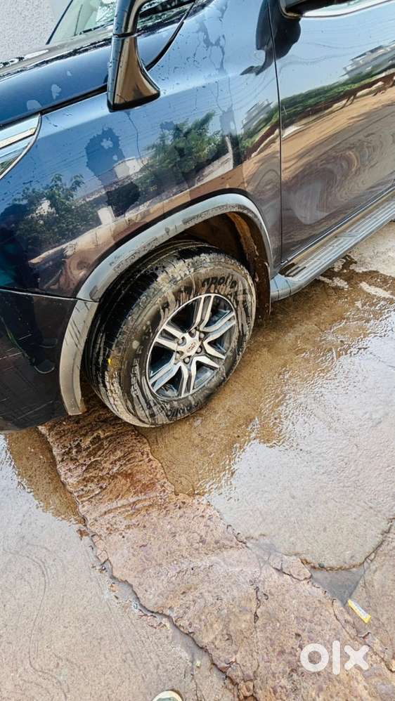 Toyota Fortuner Legender 2023 Diesel 104500 Km Driven