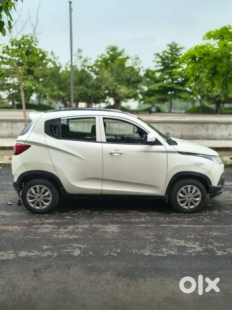 Mahindra Kuv 100 Diesel  1st Owner  2017  Only 64 ,000 Kms Driven