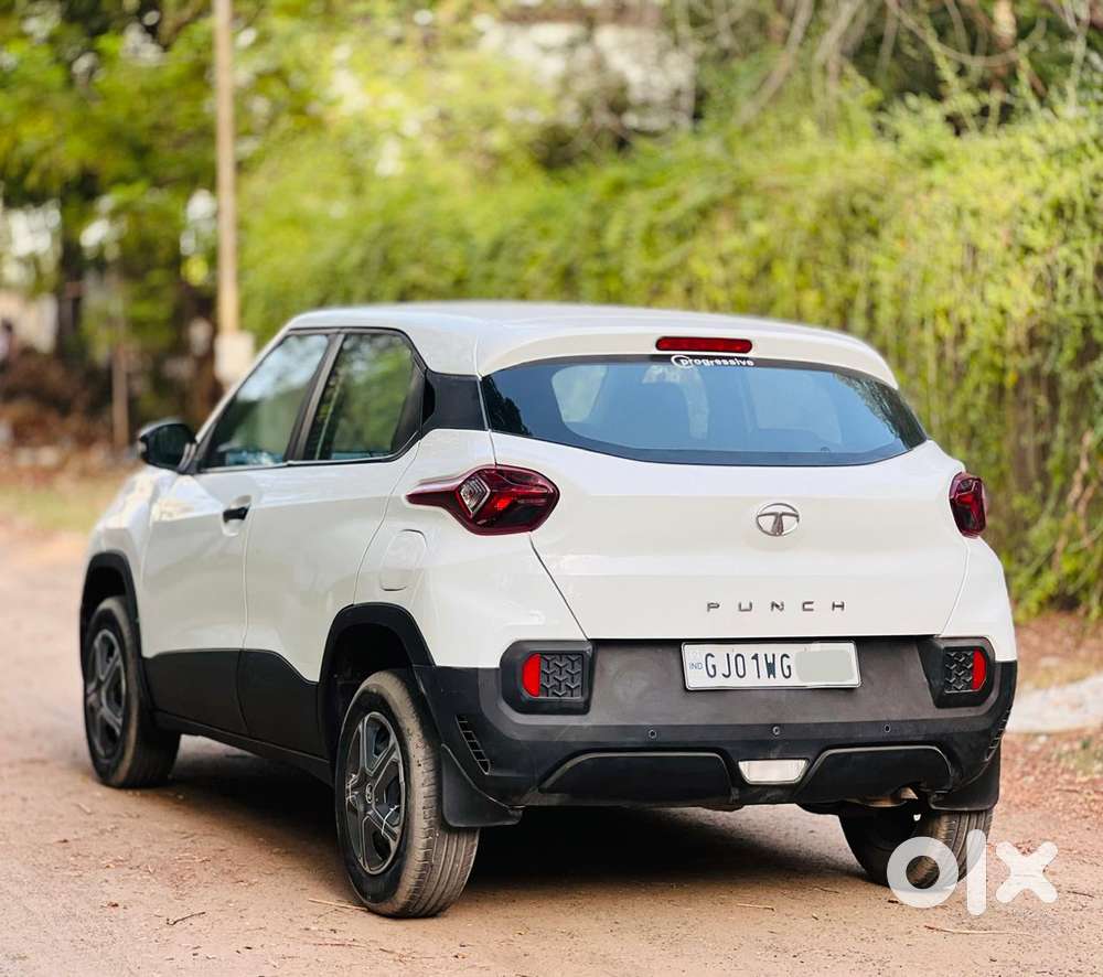 Tata Punch Pure, 2022, Petrol