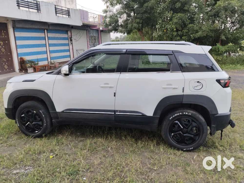 Maruti Suzuki Brezza 2022 Petrol 28000 Km Driven