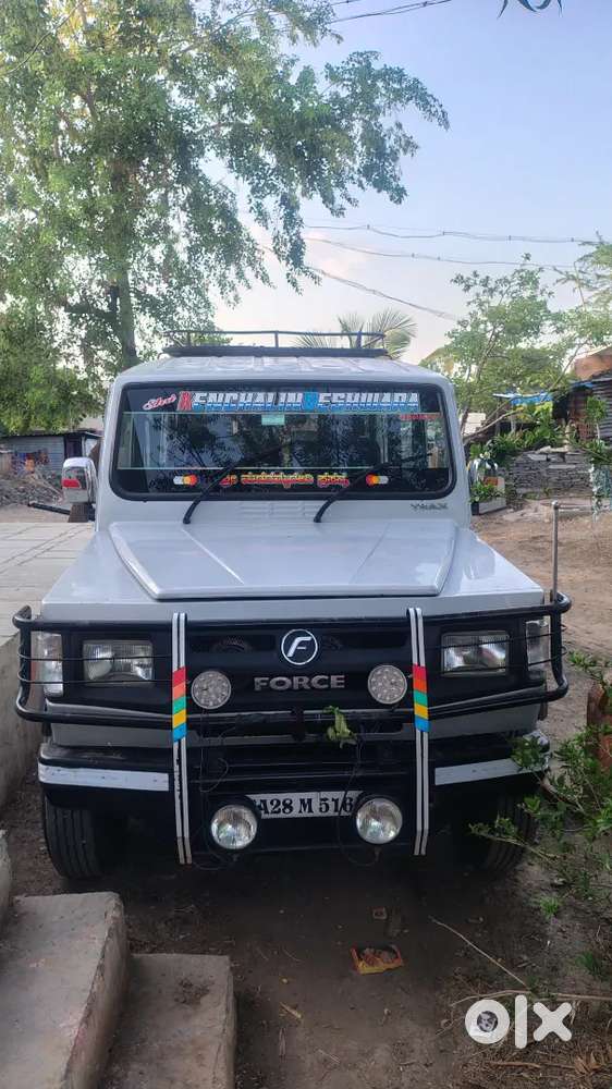 Force Motors Trax Cruiser 2006