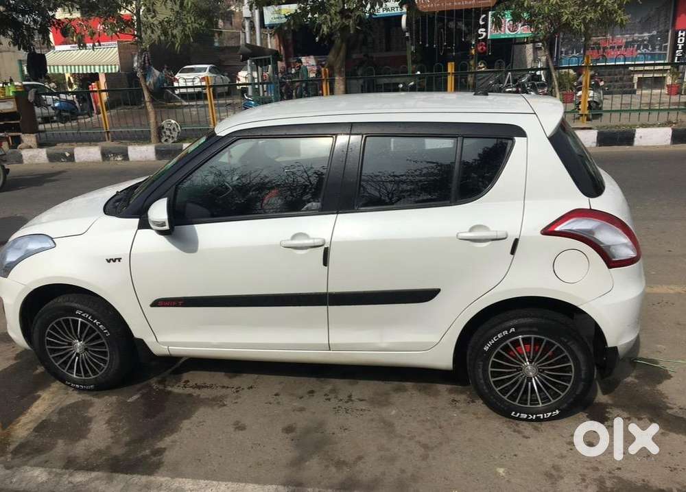 Maruti Suzuki Swift 2015 Petrol Well Maintained