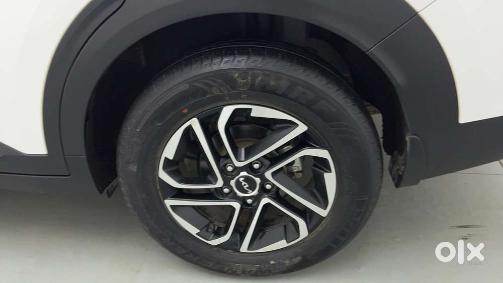 Kia Carens 1.4 Prestige Plus Turbo 7 Str, 2022, Petrol