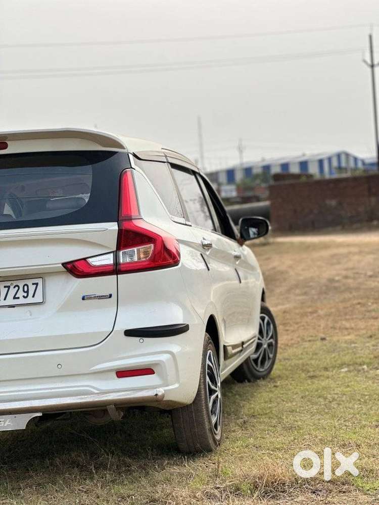 Maruti Suzuki Ertiga Vxi At Petrol, 2024, Petrol