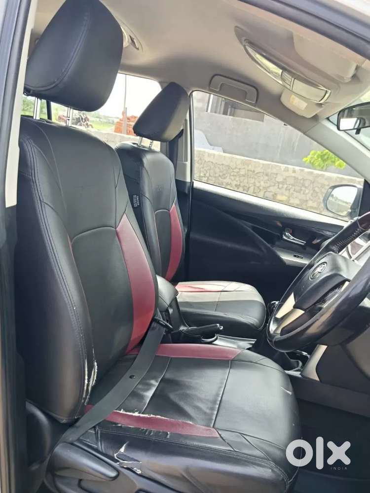 Toyota Innova Crysta 2.4 V 7 Str, 2017, Diesel