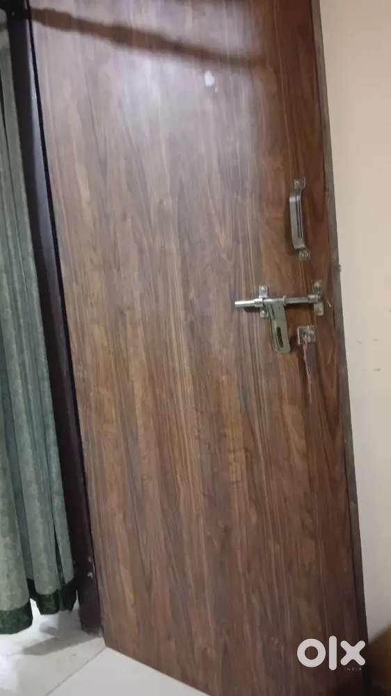 TOLET!2BHK NR GAUR MALL 14500