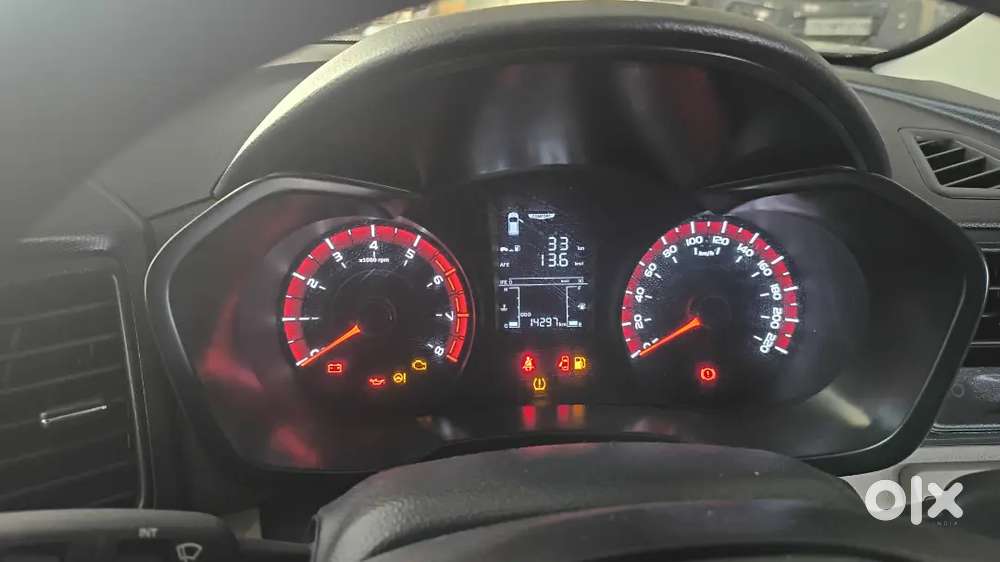 Mahindra Xuv300 Ap Registration  2024 Petrol 14350 Km Driven